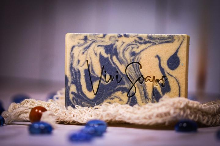 Actual product image Vivi Soaps Blueberry - thyme goat's milk soap (Hard soap)