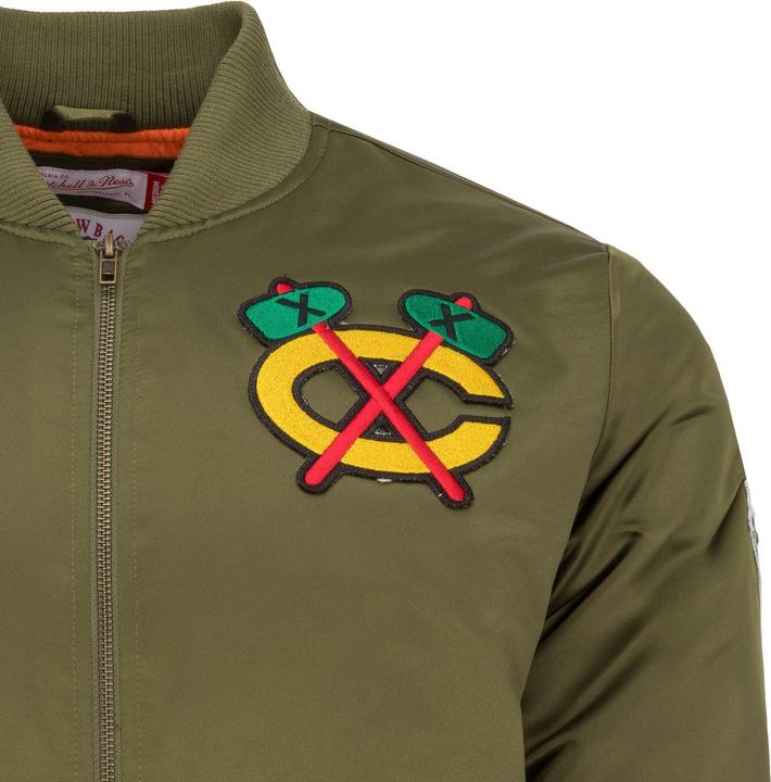Produktbild Mitchell & Ness M&N Satin Bomber Jacke - PATCHES Chicago Blackhawks - S (S)