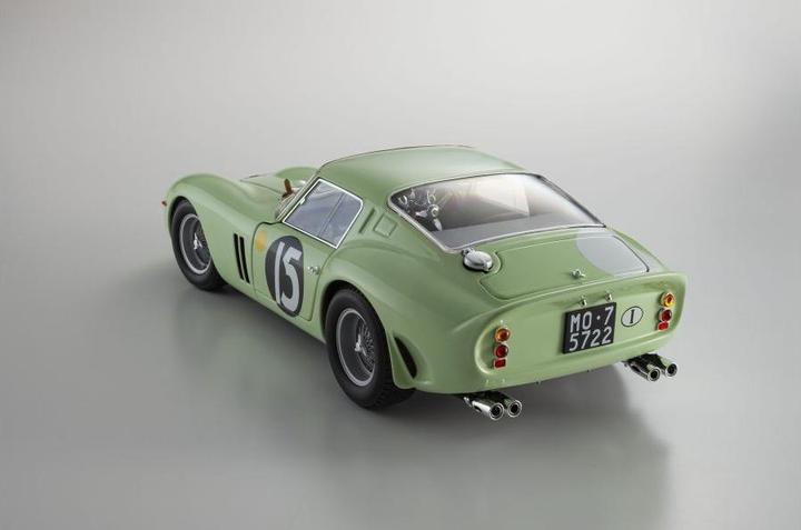 Actual product image Kyosho Ferrari 250 GTO Goodwood Tourist Trophy 1:18