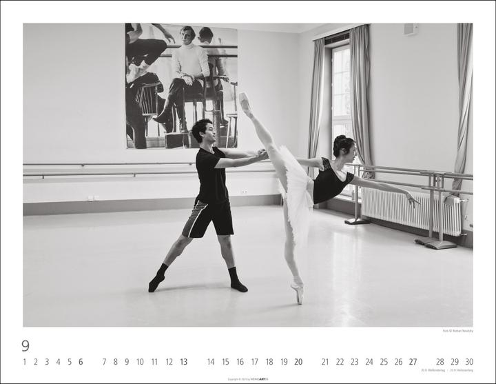 Produktbild Ballettsaal - Stuttgarter Ballett Kalender 2026 (44 x 34 cm, Englisch, Deutsch)