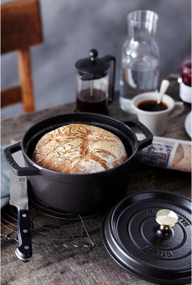 Actual product image Staub La Cocotte (24 cm, Casserole + Stewpot, Cast iron)