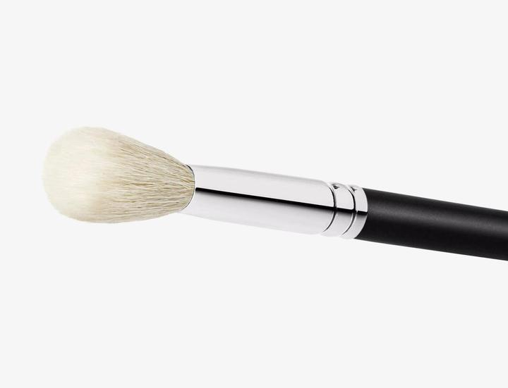 Produktbild MAC Cosmetics 168S Large Angled Contour Brush (Rouge)