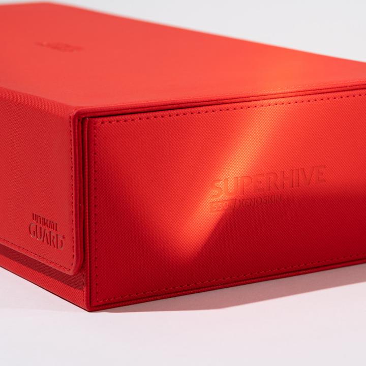 Actual product image Ultimate Guard Card Box XenoSkin Superhive 550+ Red