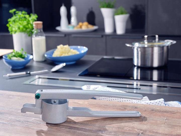 Actual product image Leifheit Potato ricer