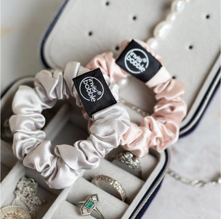 Actual product image Invisibobble Sprunchie Slim Bella Chrome 2 Pcs (Hair tie)