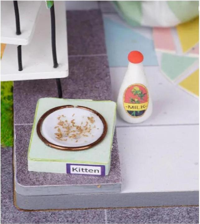 Actual product image Robotime Dora's Loft