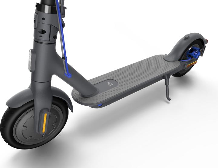 Produktbild Xiaomi Mi Electric Scooter 3 (EU-Modell) (25 km/h, 30 km, 300 W)