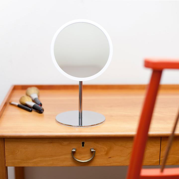 Image du produit Bosign AirMirror - miroir cosmétique 10 fois plus grand (16 x 16 x 16 cm)