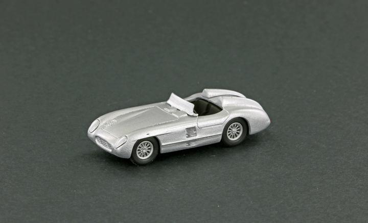 Actual product image Lemke H0 Mercedes Benz 300 SLR Roadster, No.722 2 K supports