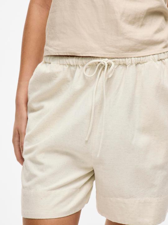 Image du produit Vila Mid Waist Shorts (42)