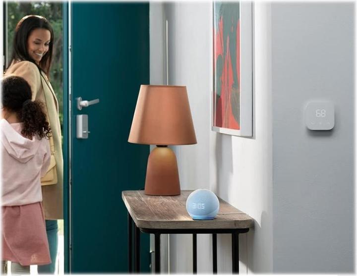 Image du produit Amazon Echo Dot mit Uhr (5. Gen.) (Amazon Alexa)