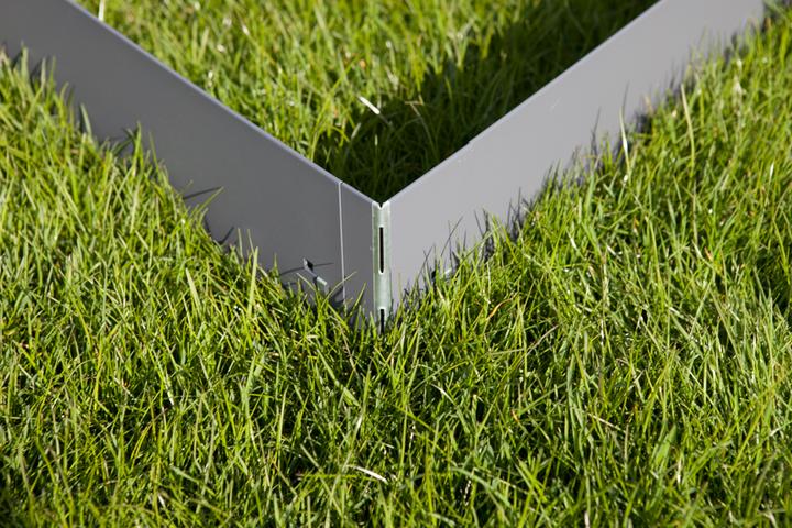 Immagine prodotto Green Split Angolo in alluminio/zinco per la bordura del prato 13,5 cm