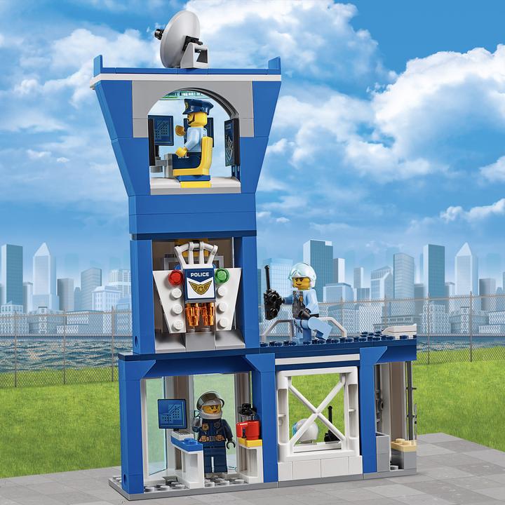 Produktbild LEGO Polizei Fliegerstützpunkt (60210, LEGO City)