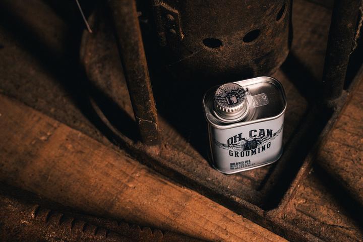 Produktbild Oil Can Grooming Blue Collar (50 ml)