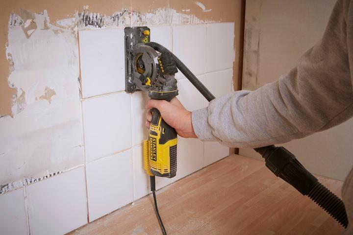 Image du produit Stanley Mini scie circulaire 650
