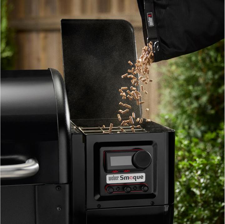 Actual product image Weber SMOQUE wood pellet grill