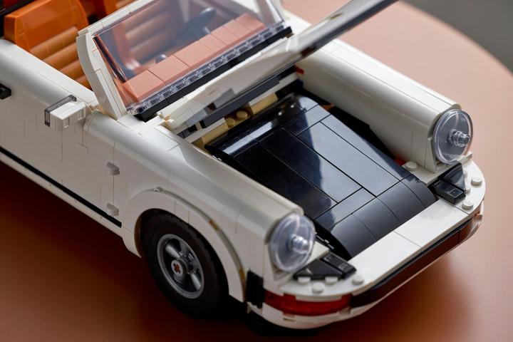 Immagine prodotto LEGO Porsche 911 (10295, LEGO Creator Expert, Set LEGO rari)