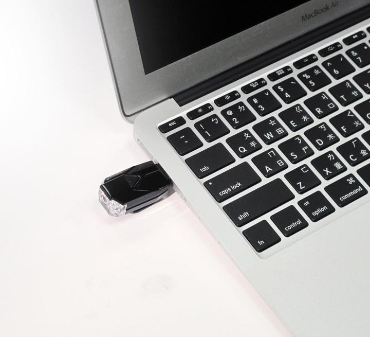 Actual product image Infini Mini Lava (50 lm)