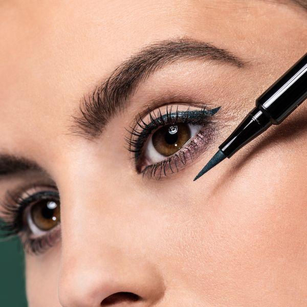 Actual product image Artdeco Liquid Liner Intense (08 green line)