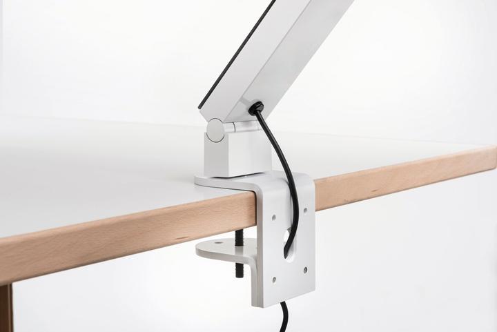 Produktbild Luctra TABLE PRO 2 RADIAL/CLAMP LED Tischleuchte 945 lm weiss (945 lm)