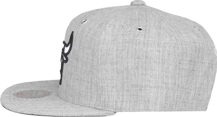 Actual product image Mitchell & Ness Snapback Cap - HEATHER Chicago Bulls grey