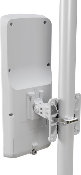 Produktbild MikroTik L22UGS-5HAXD2HAXD-15S - (2400 Mbit/s)