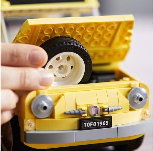 Image du produit LEGO Fiat 500 (10271, LEGO Creator Expert, LEGO difficiles à trouver)