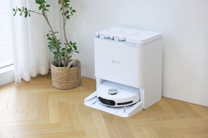 Actual product image EZVIZ RS20 Pro (Vacuum mopping robot)