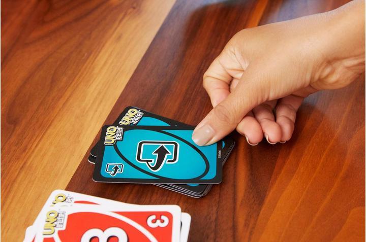 Actual product image Mattel Games Uno Flip (Multilingual)