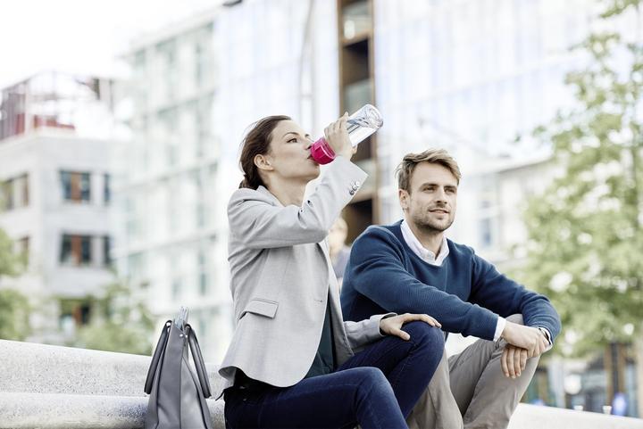 Produktbild Brita Tropfflasche grün 600 ml + 4 Filter (0.60 l)