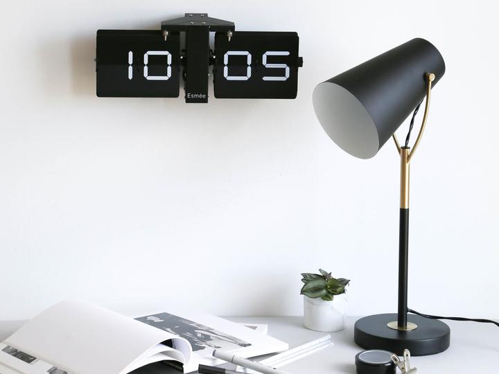 Actual product image Esmée Flipwatch