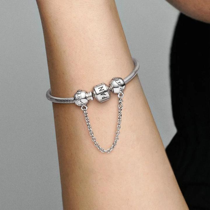 Actual product image Pandora Family Forever (Silver)