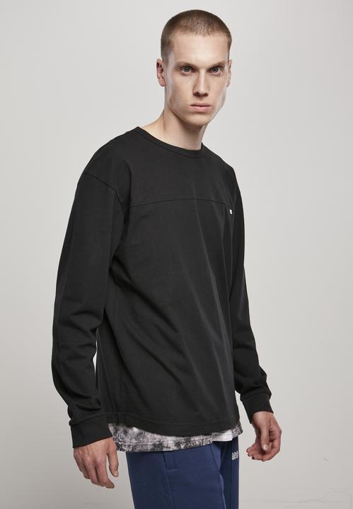 Actual product image Urban Classics Organic Cotton Short Curved Oversized LS (M)