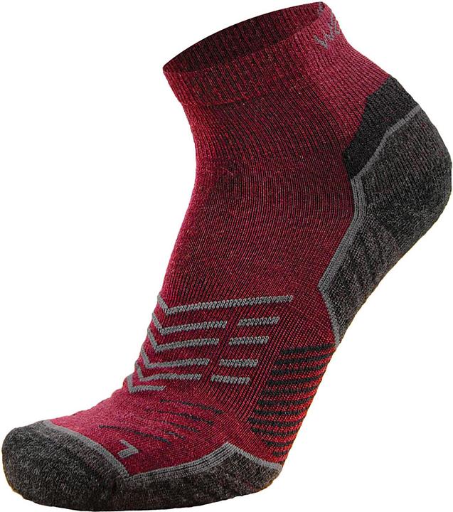 Wine red