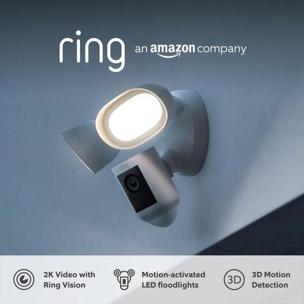 Image du produit Ring Floodlight Cam Wired Pro (1920 x 1080 Pixels)