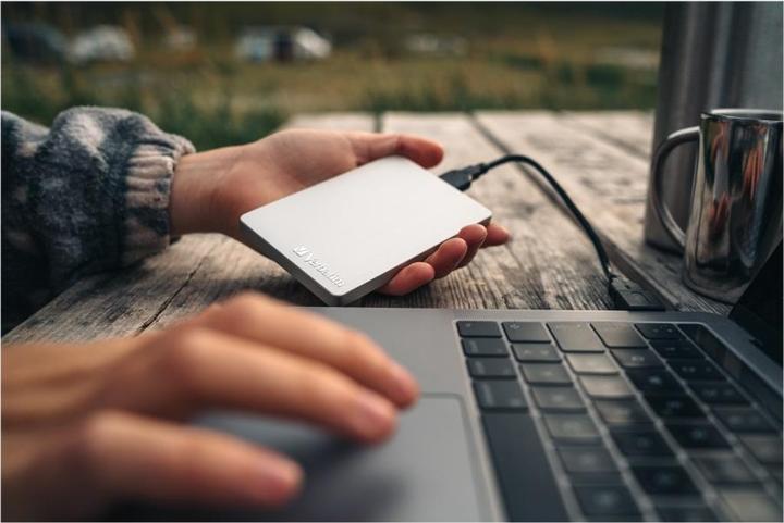 Actual product image Verbatim Store 'n' Go Ali Slim (1 TB)