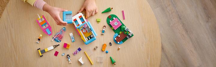 Image du produit LEGO Excursion en camping-car et en voilier (41681, LEGO Friends)