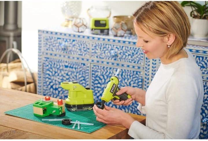 Image du produit Ryobi Pistolet à colle sans fil 18 V ONE+ RGLM18-0