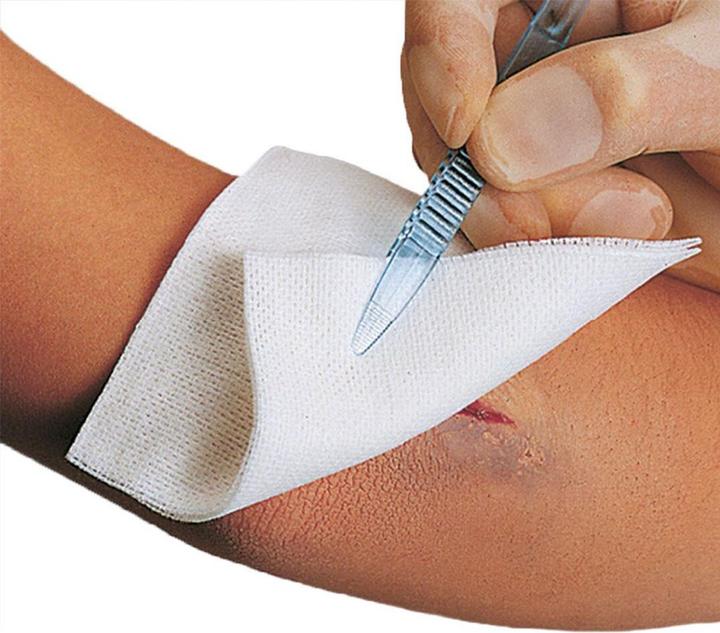 Actual product image Lohmann & Rauscher Nonwoven compresses