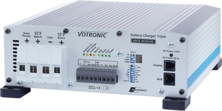 Produktbild Votronic 3242 VBCS 30/20/250 Triple-CI - Solarladeregler Batterieladegerät Ladewandler Kombi (12V, 30 A)