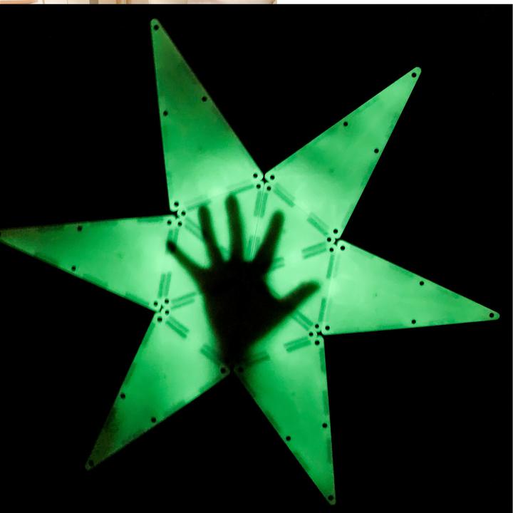 Image du produit Magna-Tiles Set Glow in the Dark (16 pièces)