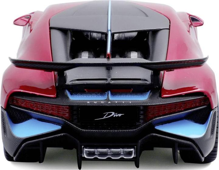 Actual product image Maisto Bugatti Divo 1/24 red