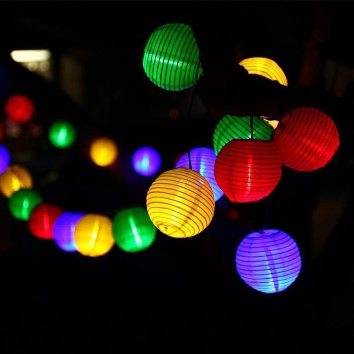 Immagine prodotto Hermex Catena luminosa LED da 6,5 m Catena luminosa solare Ghirlanda di luci a sfera multicolore (6.50 m)