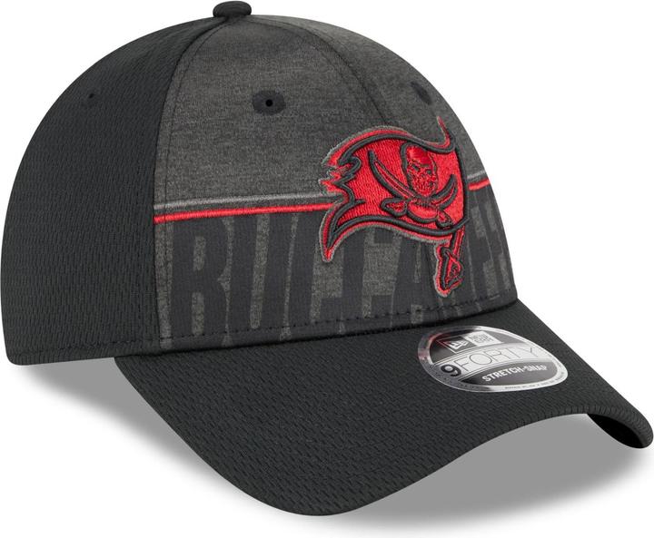 Immagine prodotto New Era 9Forty Stretch Allenamento Tampa Bay Buccaneers