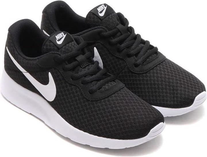 Nike Tanjun (40)