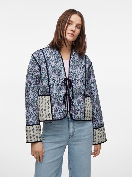 Actual product image Vila Stepp Jacke (40)
