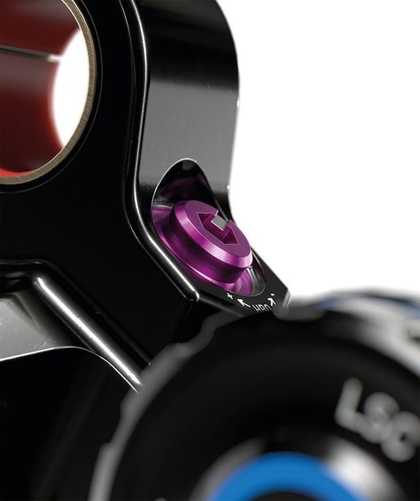 Actual product image RockShox Vivid Ultimate RC2T C1 (210 mm, 55 mm)
