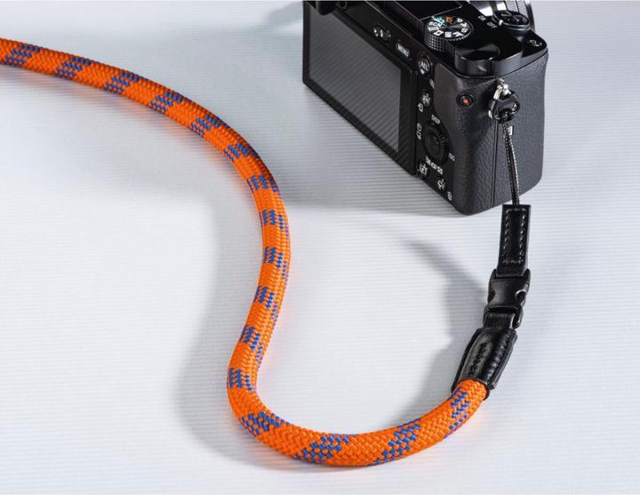 Actual product image Hama Braid 120 (Neck belt, Shoulder strap)