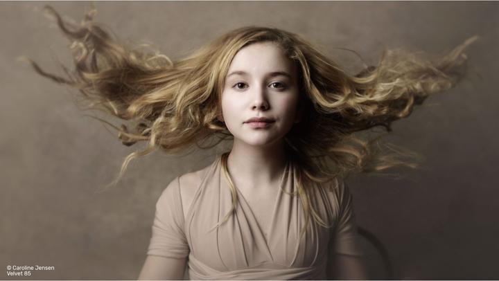 Produktbild Lensbaby Velvet 85 silver MFT (Fujifilm X, Vollformat, APS-C / DX)