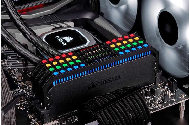 Actual product image Corsair Dominator Platinum RGB (4 x 16GB, 3600 MHz, DDR4-RAM, DIMM)